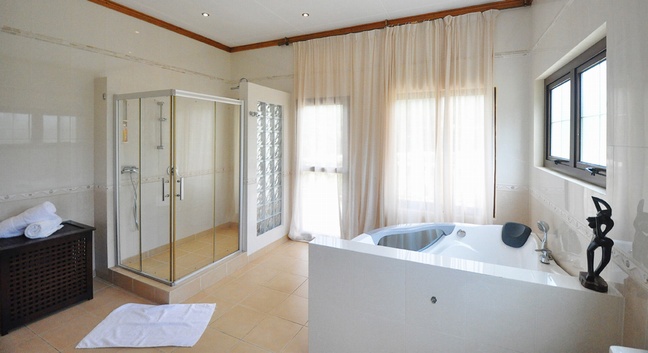 BAYVIEW VILLAS - Mahé