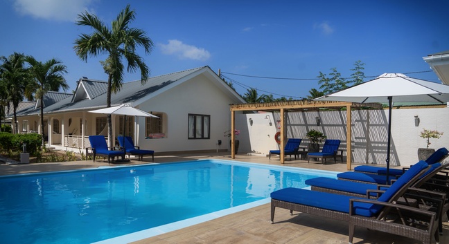 VILLAS DE MER - ART BOUTIQUE HOTEL - Praslin